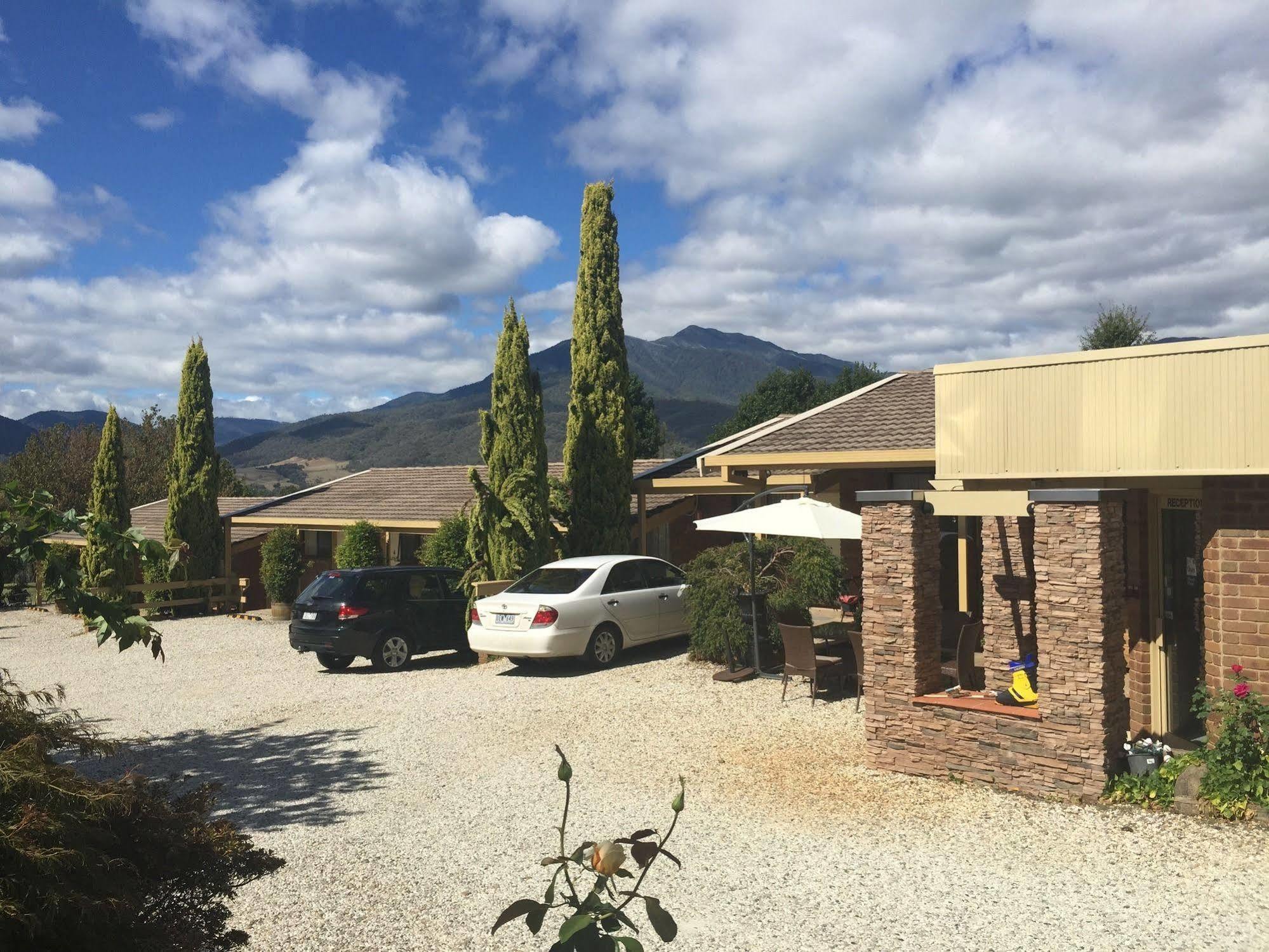 Bogong Moth Motel Mount Beauty Luaran gambar